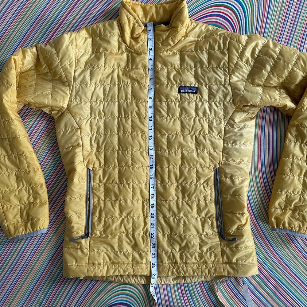 Men's Patagonia Nano Puff® Jacket • yellow / gold • small • puffer • hiking - Picture 4 of 12